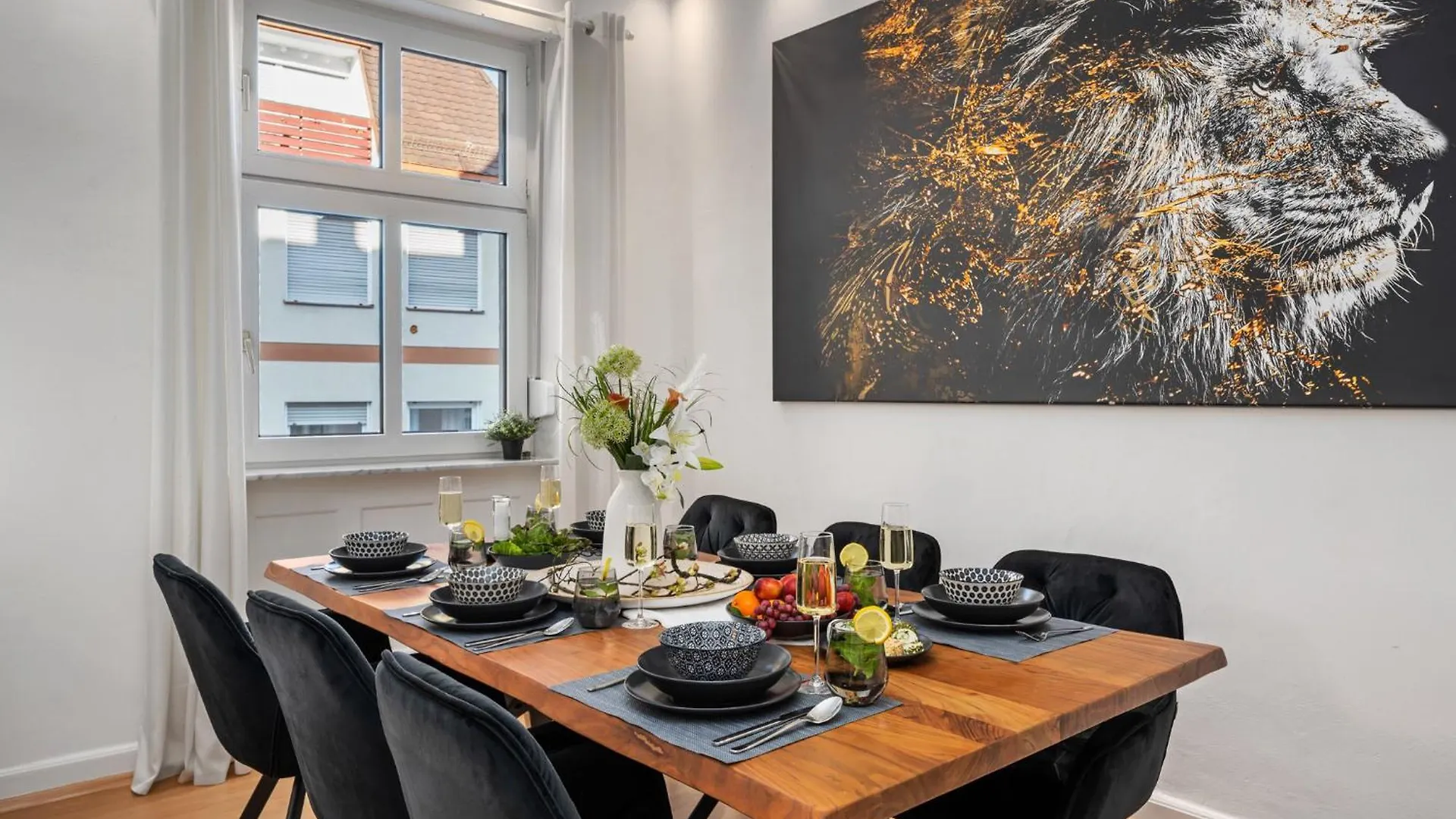 Ferienwohnung Blassdoerfer - Modernes Apartment In Bester Lage Und 93 Qm2 Bad Kissingen