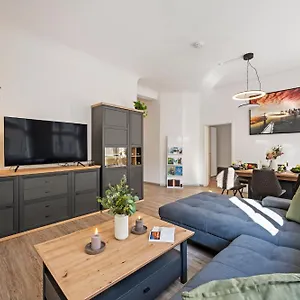 Blassdoerfer - Traumhafte Altbauwohnung Mit Self-checkin Und 93 Qm2 Apartment